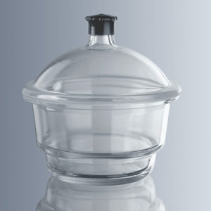 desiccators with plastic knob in cover , borosilicate glass 3.3 , autoclavable ( marienfeld / ألماني )